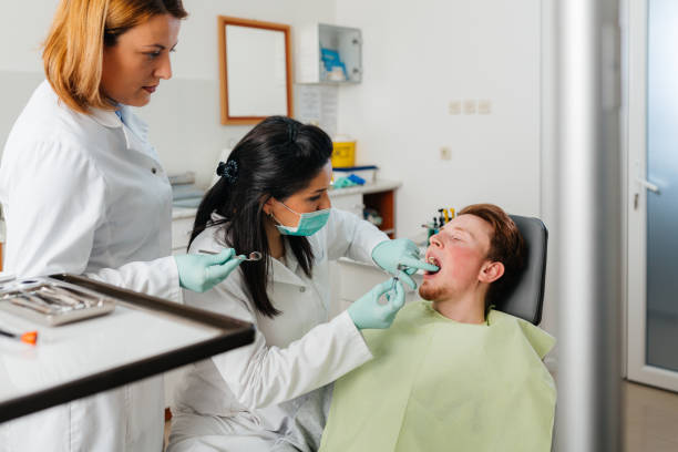 Best Broken or Chipped Tooth Repair in Zolfo Springs, FL
